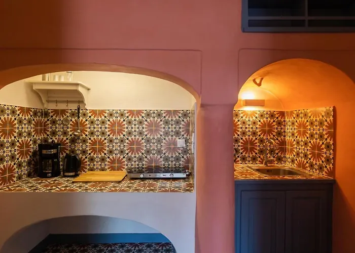 St.mammas Traditional Mesariá